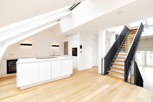 Hamburg fest im Blick.